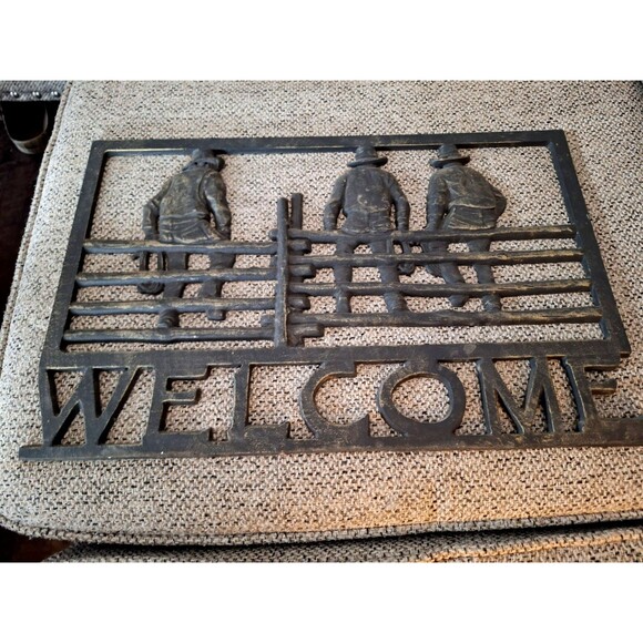 Cowboys Rodeo Cut‎ out Cast Iron Metal Wall Hanging Silhouette Equestrian Decor - Picture 2 of 6